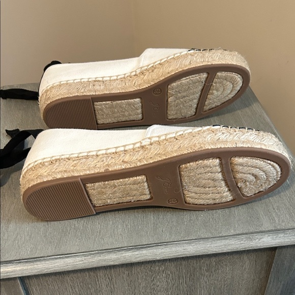 J.Crew Removable Ankle Tie espadrille white with black leather cap toe S6.5 NWOB - Picture 9 of 11